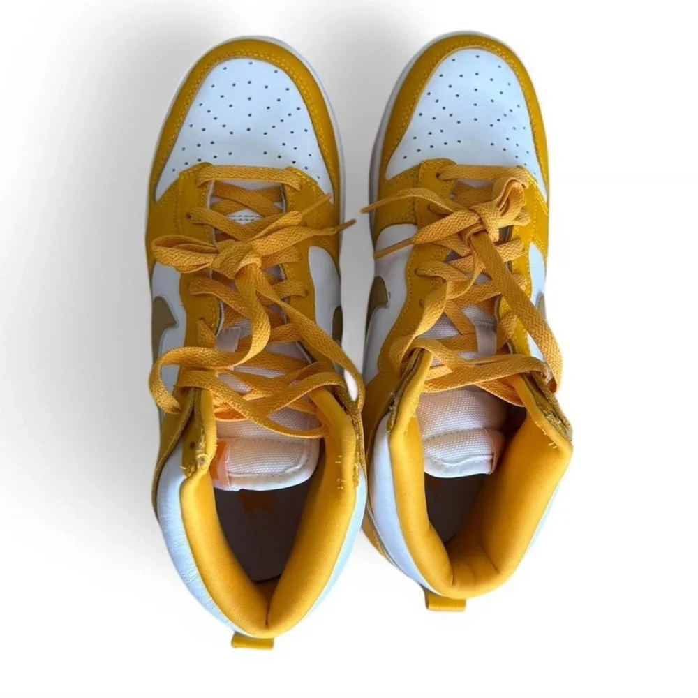 ✰ nike dunk high in university gold/white colorway ✰ - Picture 2 of 7